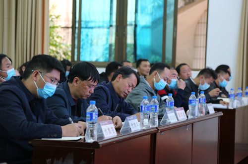 公司舉辦“大循環(huán)經(jīng)濟(jì)對建筑業(yè)的影響”培訓(xùn)
