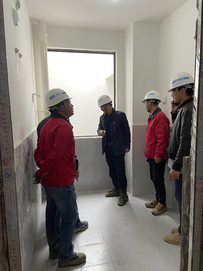 陳定華調研巧家大寨項目