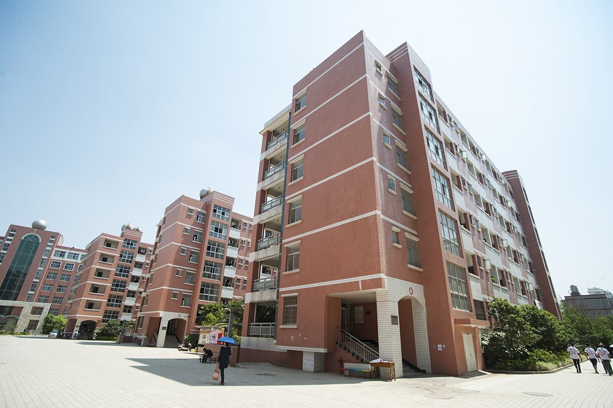 云南財貿學院世貿學生公寓