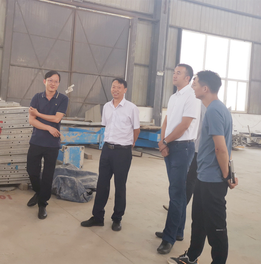 【我為群眾辦實事】陳定華調(diào)研建設(shè)產(chǎn)業(yè)化分公司預(yù)制構(gòu)件廠