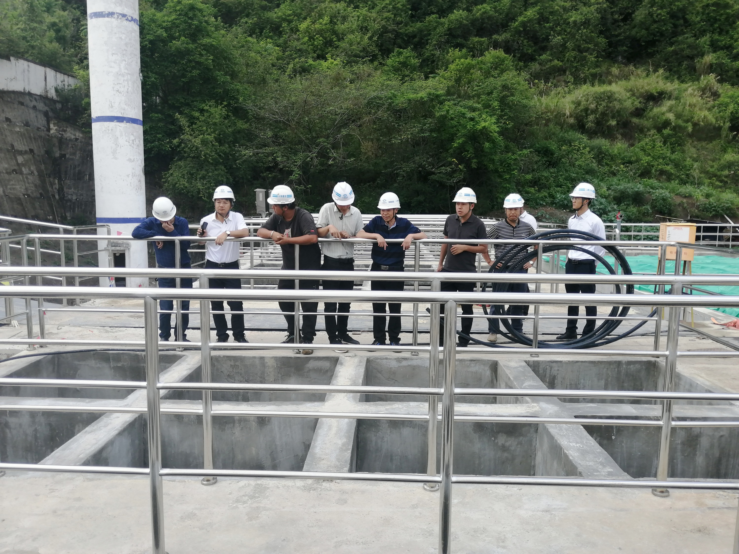 【我為群眾辦實(shí)事】陳定華、萬(wàn)向遵調(diào)研文山市三水廠項(xiàng)目