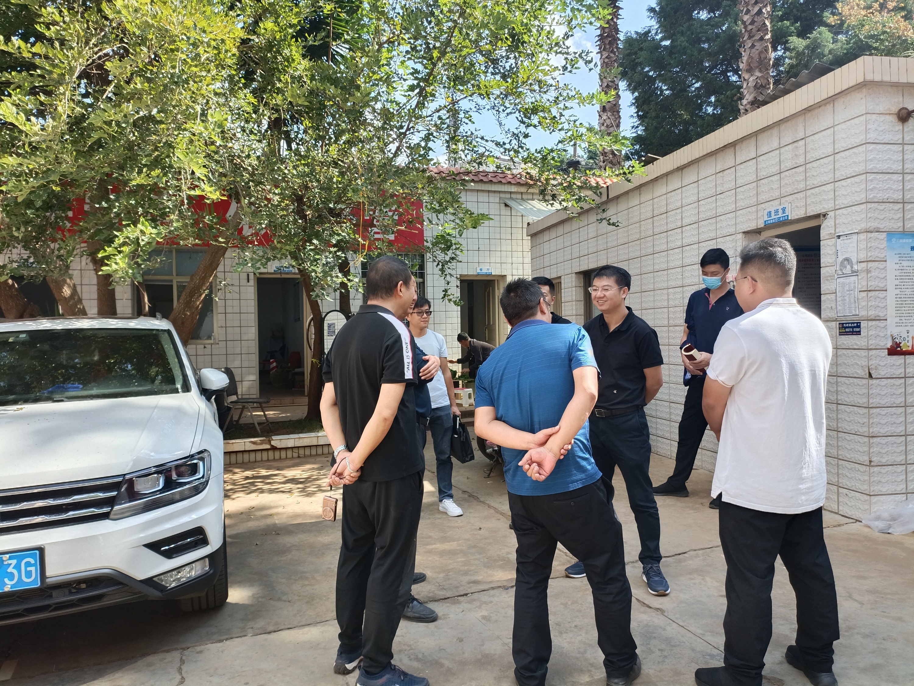 【我為群眾辦實(shí)事】萬(wàn)向遵一行對(duì)公司周邊生活區(qū)、庫(kù)區(qū)開(kāi)展消防檢查