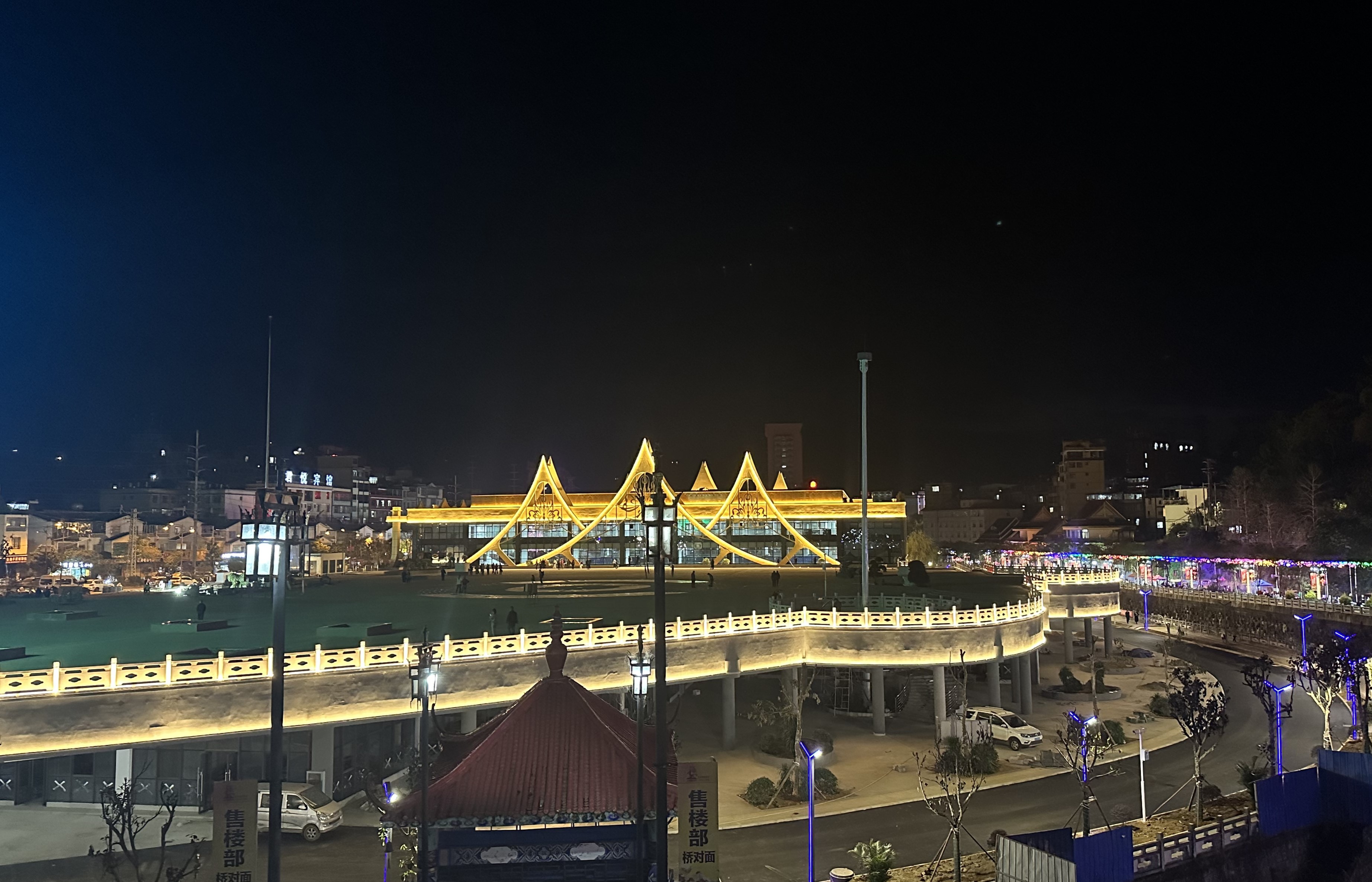 【百日攻堅】百日攻堅新進(jìn)展！金平縣國門文化交流中心項目順利交付